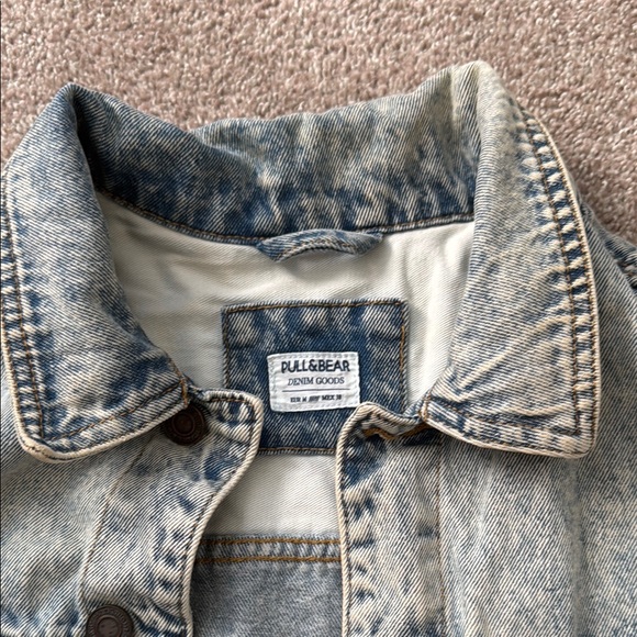 Lightweight Denim Jacket - Picture 2 of 5